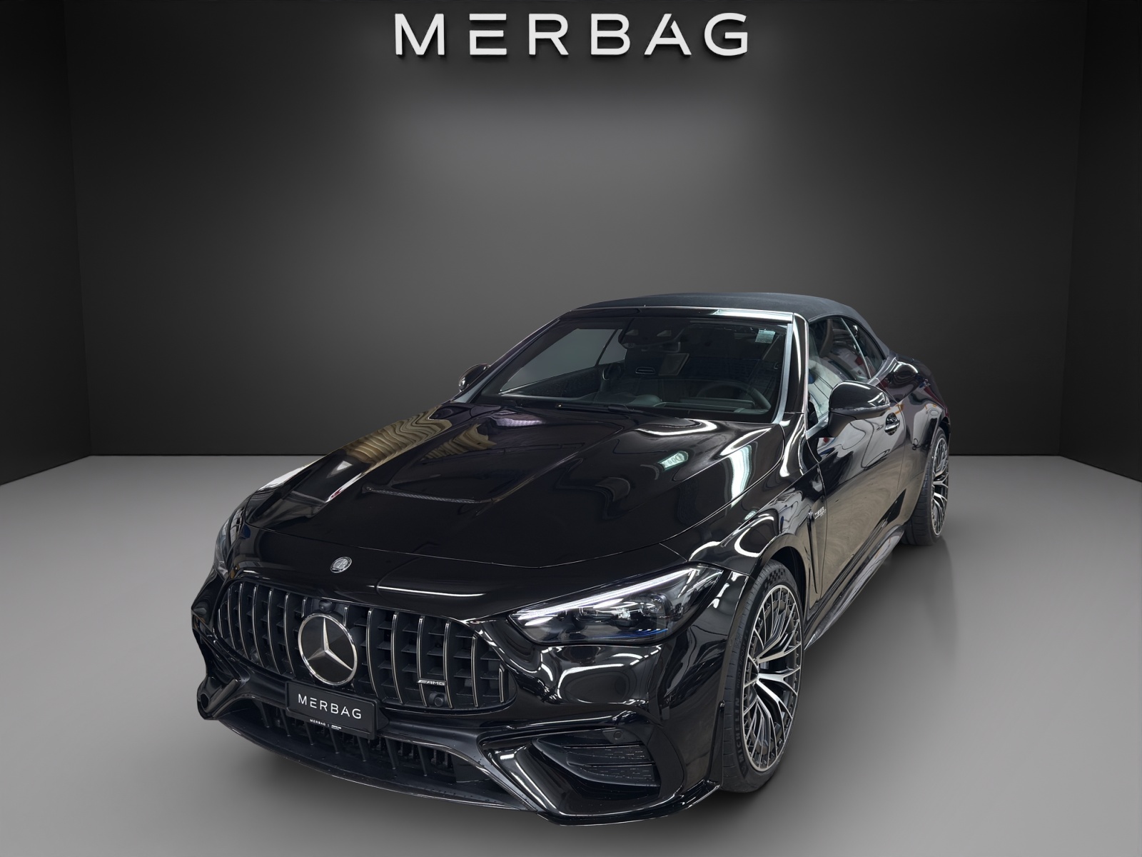 MERCEDES-BENZ CLE AMG 53 Cabrio 4Matic+ 9G-Tronic-image-0