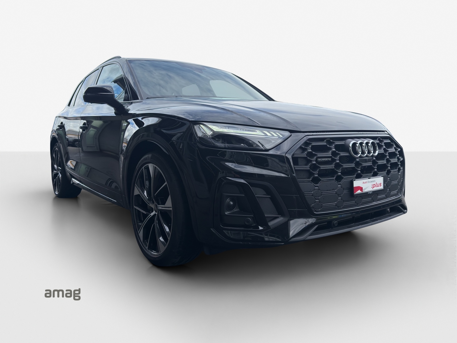 AUDI Q5 50 TFSI e PHEV S line quattro S-tronic-image-6