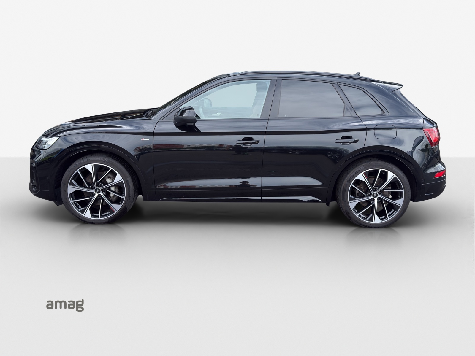 AUDI Q5 50 TFSI e PHEV S line quattro S-tronic-image-1