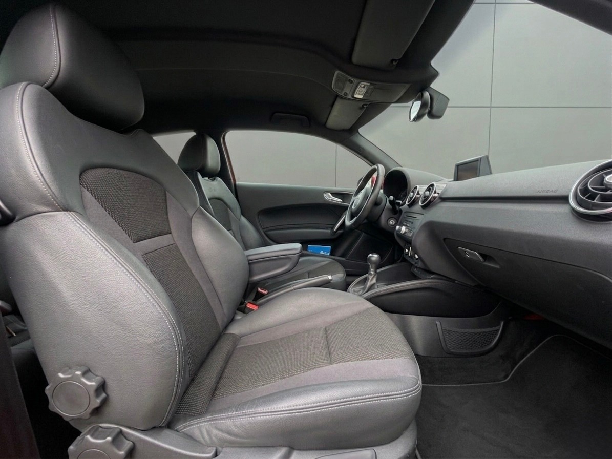 AUDI *RESERVIERT* A1 1.2 TFSI (S-Line) Ambition *1. Hand*-image-12