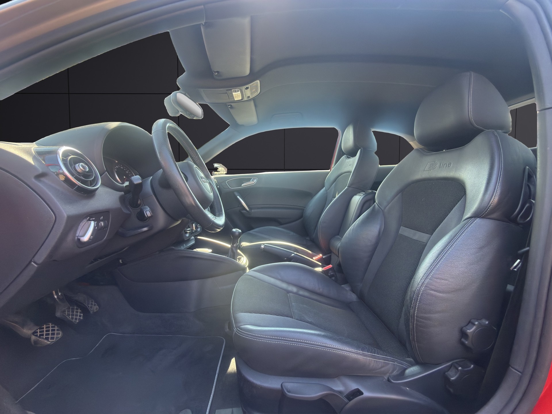 AUDI *RESERVIERT* A1 1.2 TFSI (S-Line) Ambition *1. Hand*-image-13