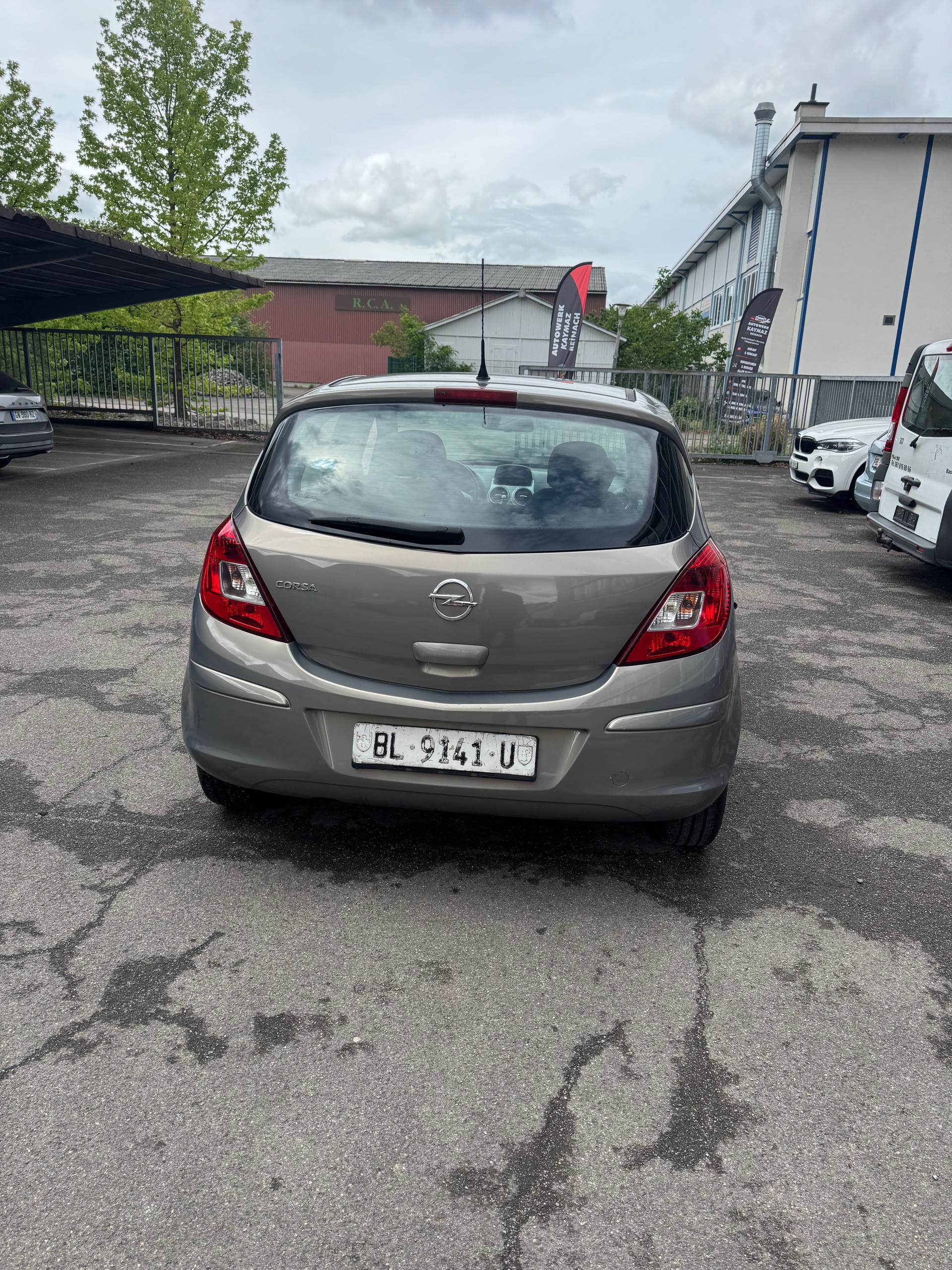OPEL Corsa 1.4 TP Enjoy-image-10