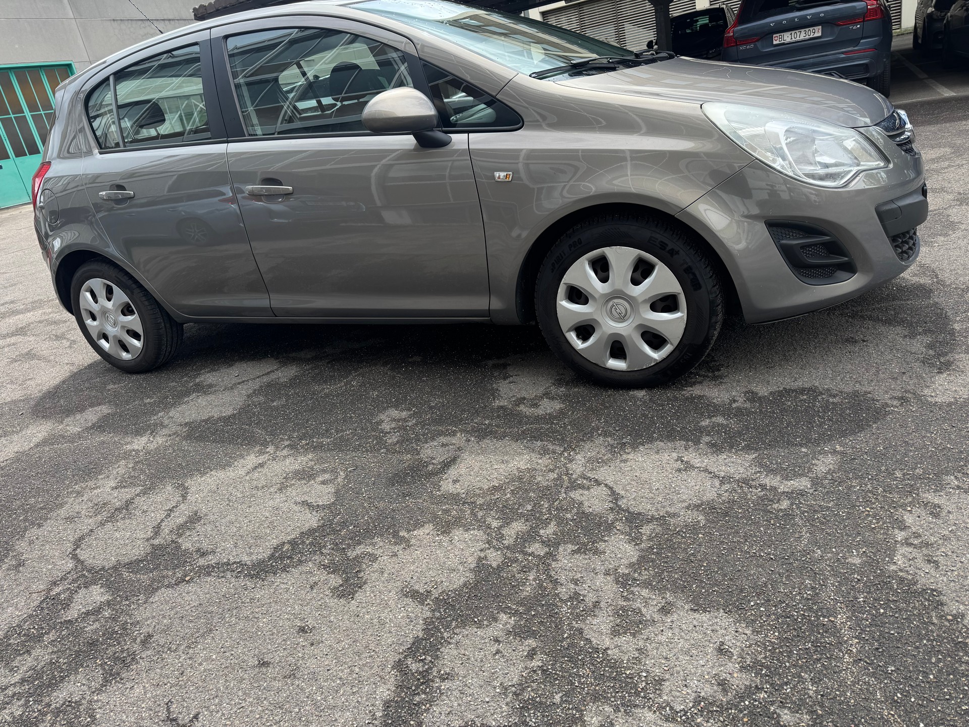 OPEL Corsa 1.4 TP Enjoy-image-9