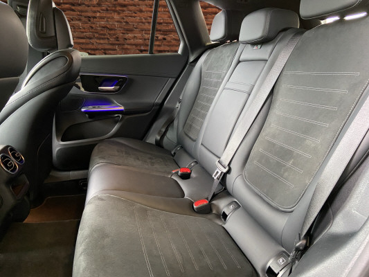 MERCEDES-BENZ GLC 300 d 4M 9G-Tronic-image-13