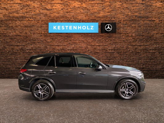MERCEDES-BENZ GLC 300 d 4M 9G-Tronic-image-2