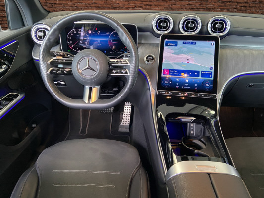 MERCEDES-BENZ GLC 300 d 4M 9G-Tronic-image-9