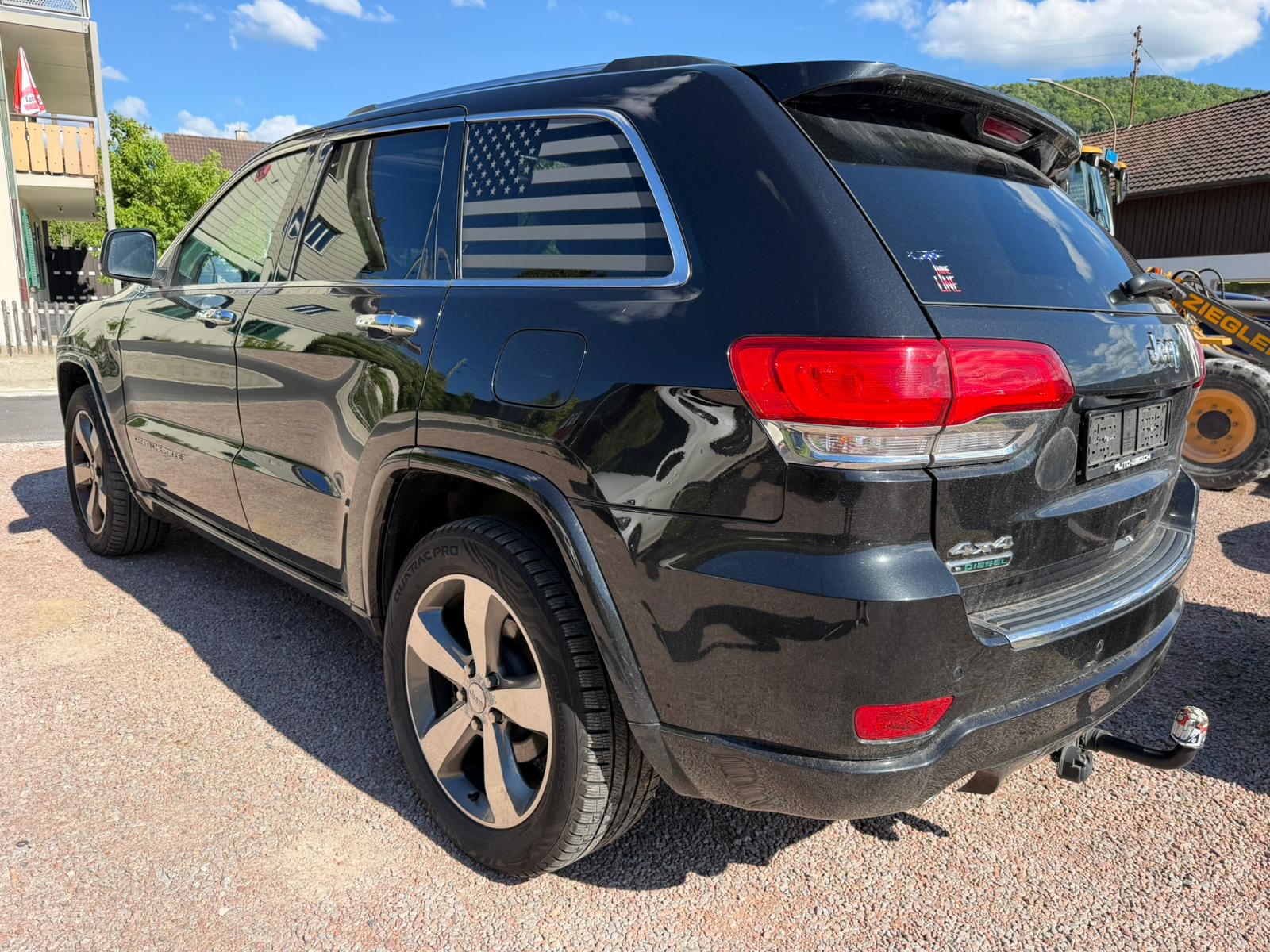 JEEP Grand Cherokee 3.0 CRD Overland Automatic-image-2
