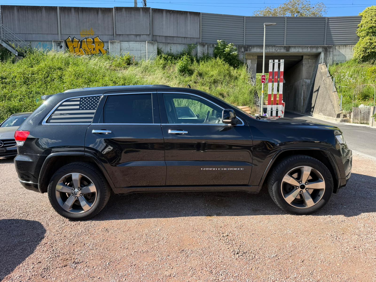 JEEP Grand Cherokee 3.0 CRD Overland Automatic-image-7