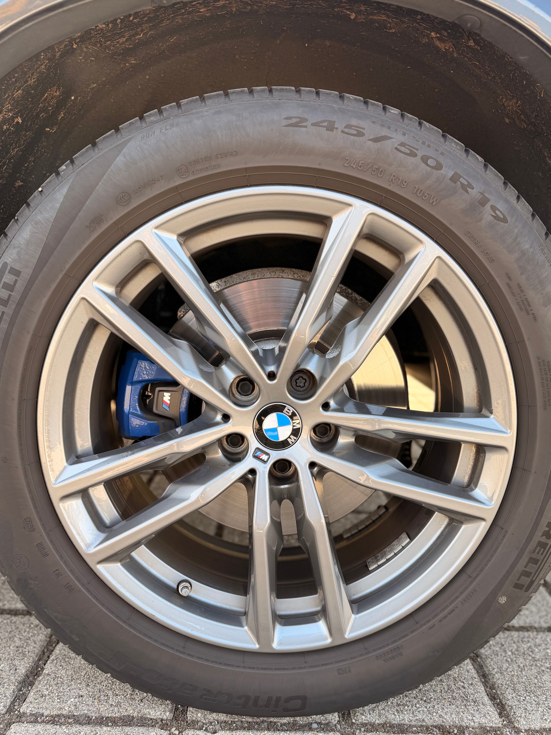 BMW X4 xDrive 30d M Sport X Steptronic-image-14