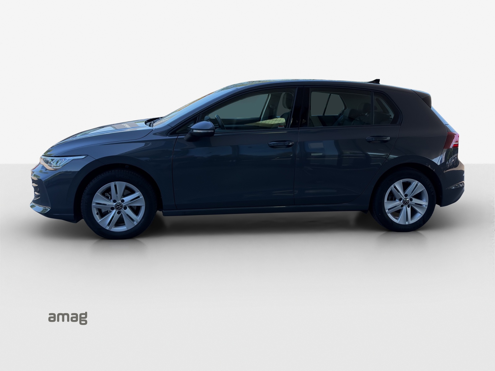 VW Golf 1.5 e TSI mHEV Life DSG-image-1