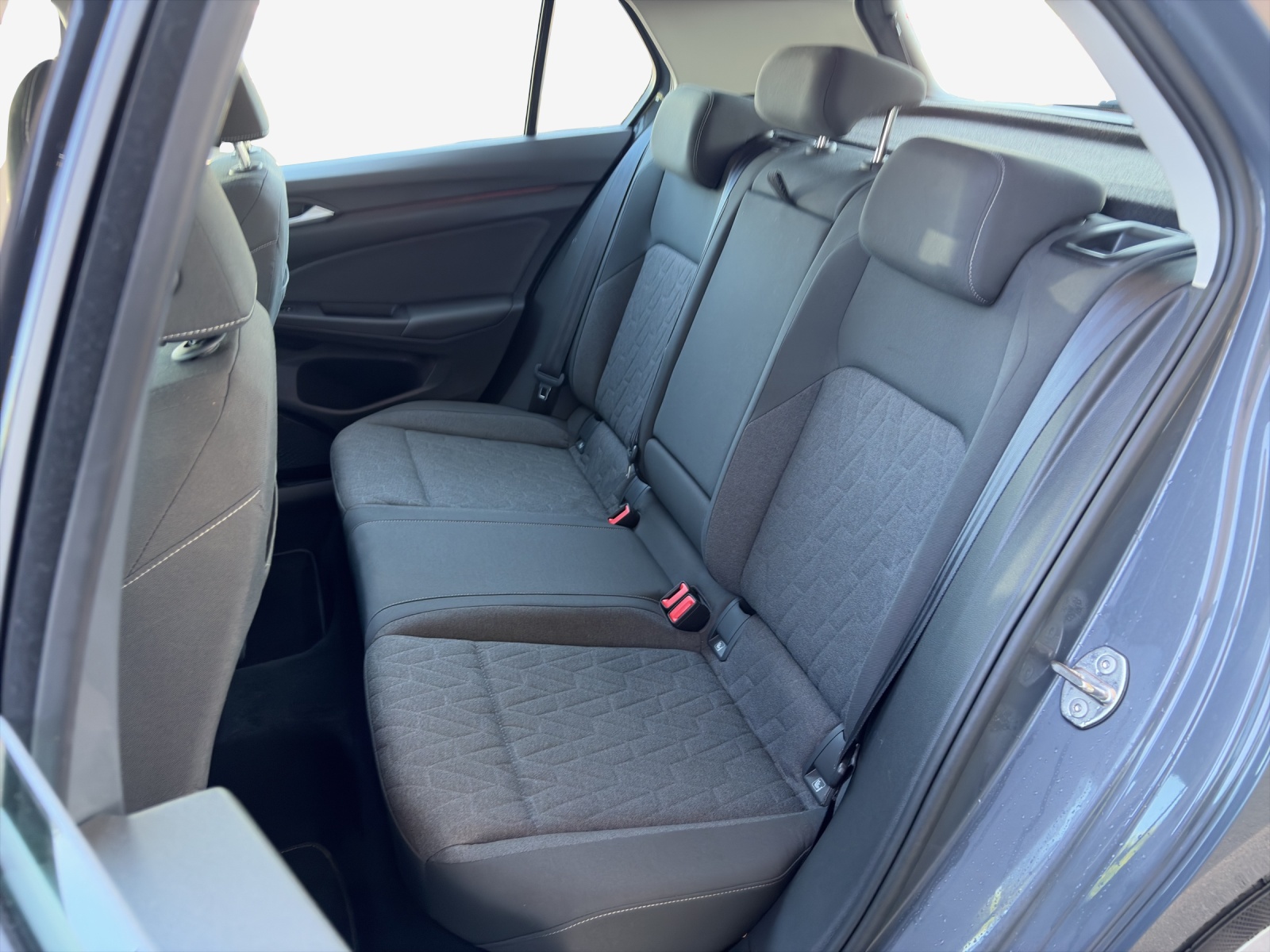 VW Golf 1.5 e TSI mHEV Life DSG-image-11