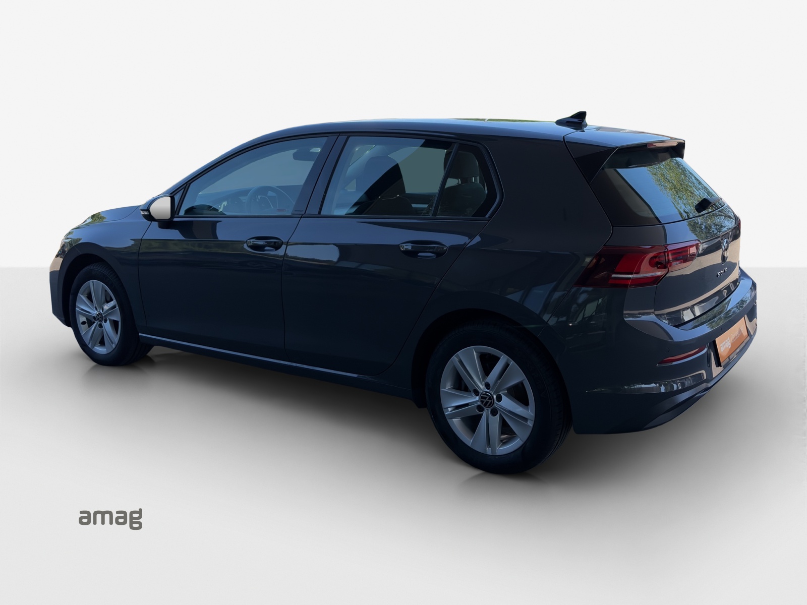 VW Golf 1.5 e TSI mHEV Life DSG-image-2