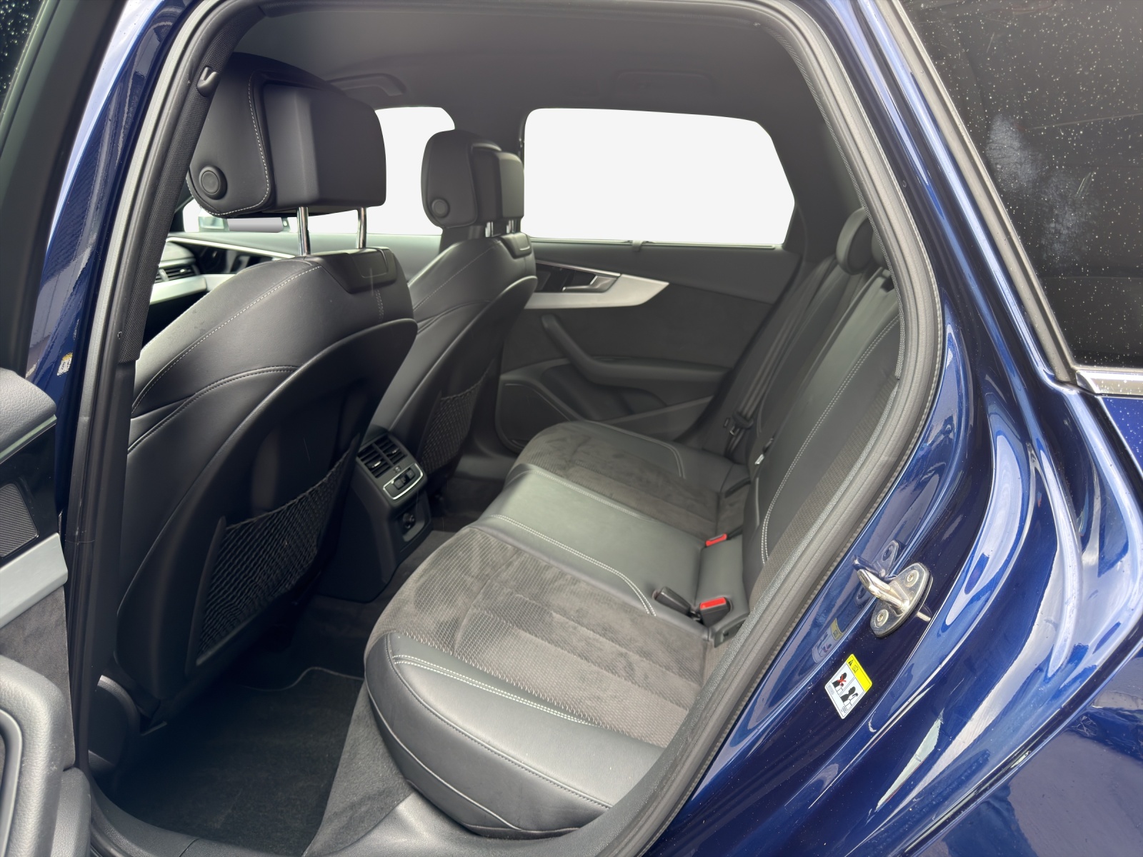 AUDI S4 Avant 3.0 TDI quattro tiptronic-image-11