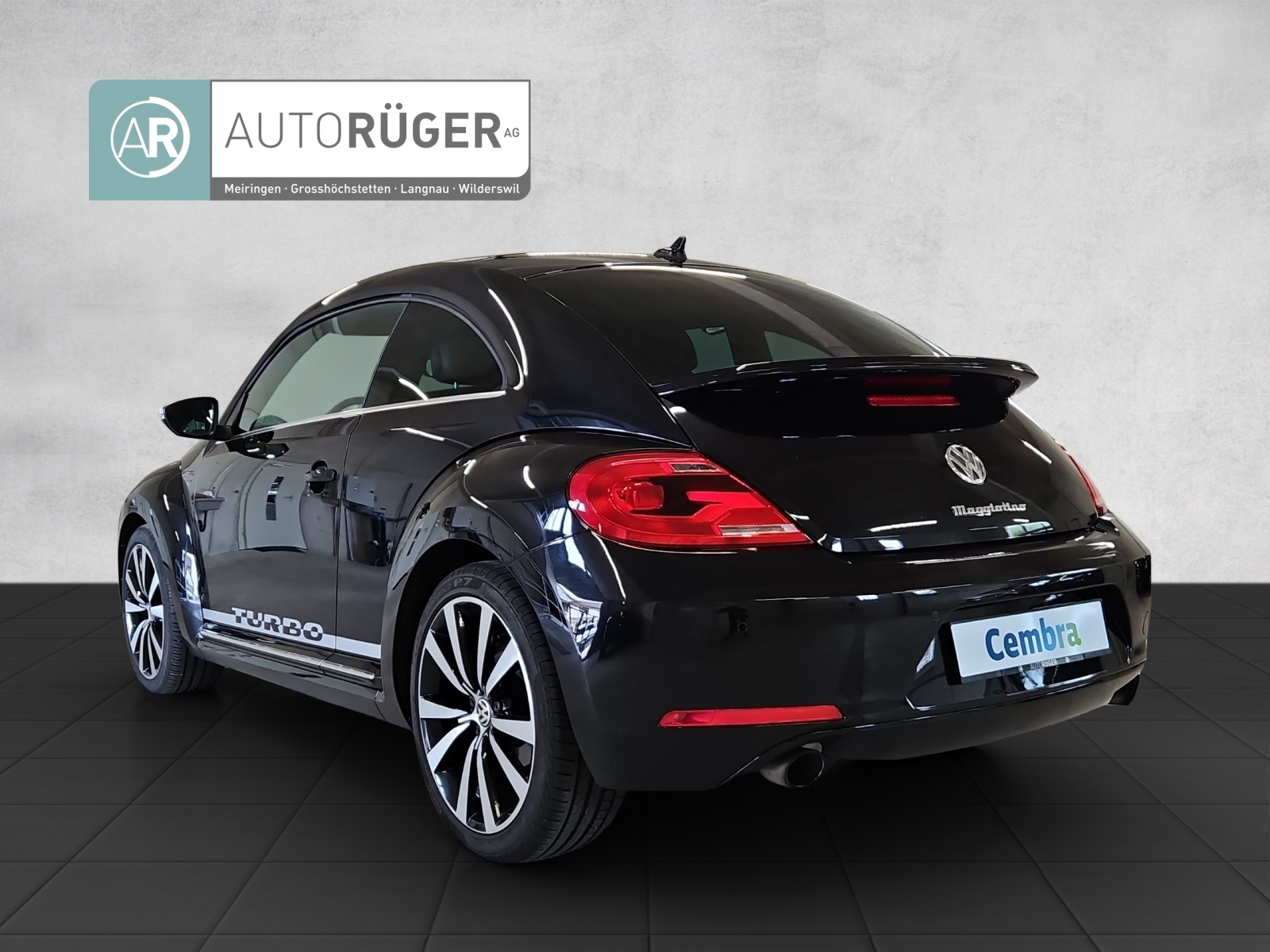 VW Beetle 2.0 TSI Sport DSG-image-3