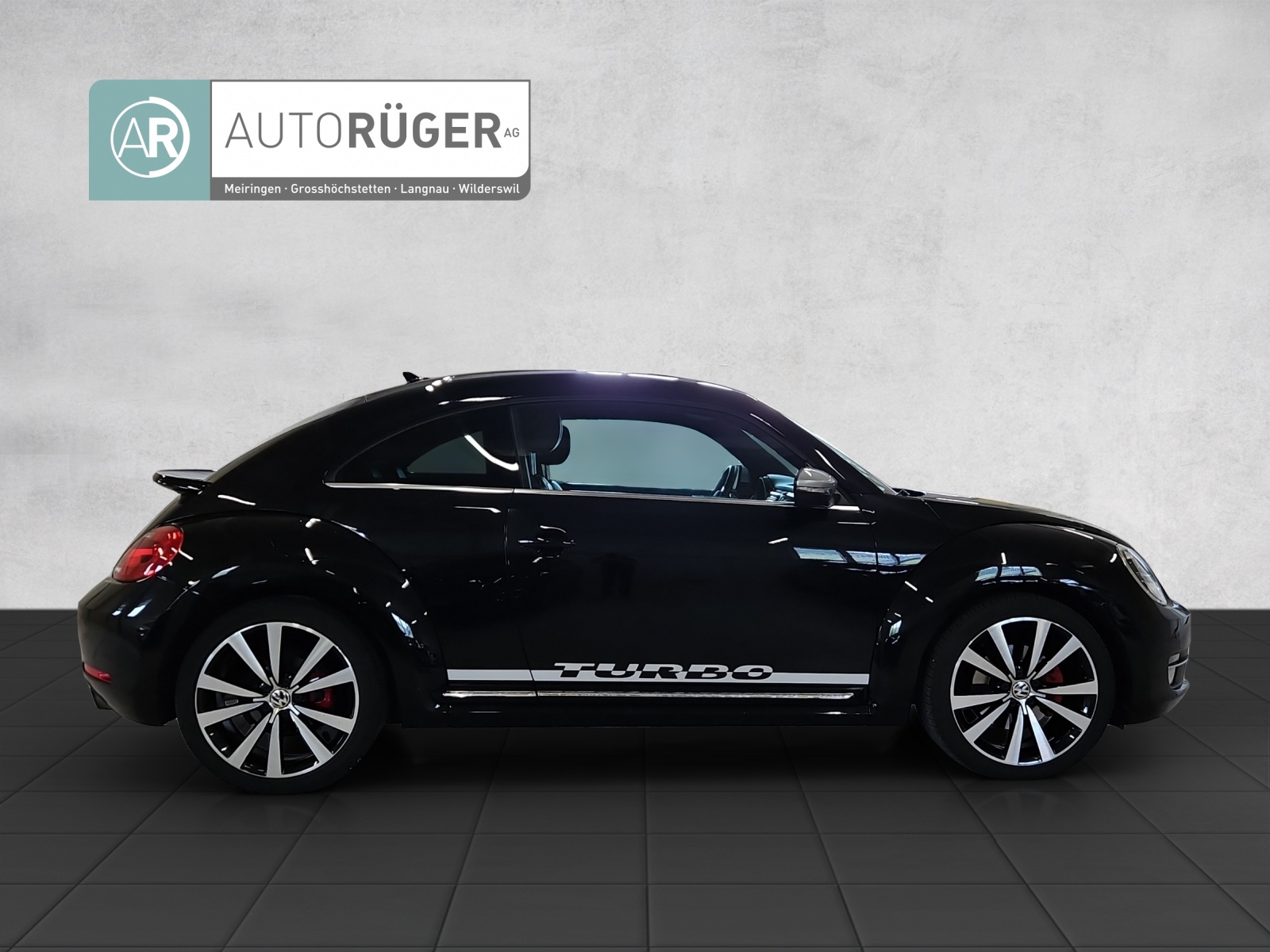 VW Beetle 2.0 TSI Sport DSG-image-6