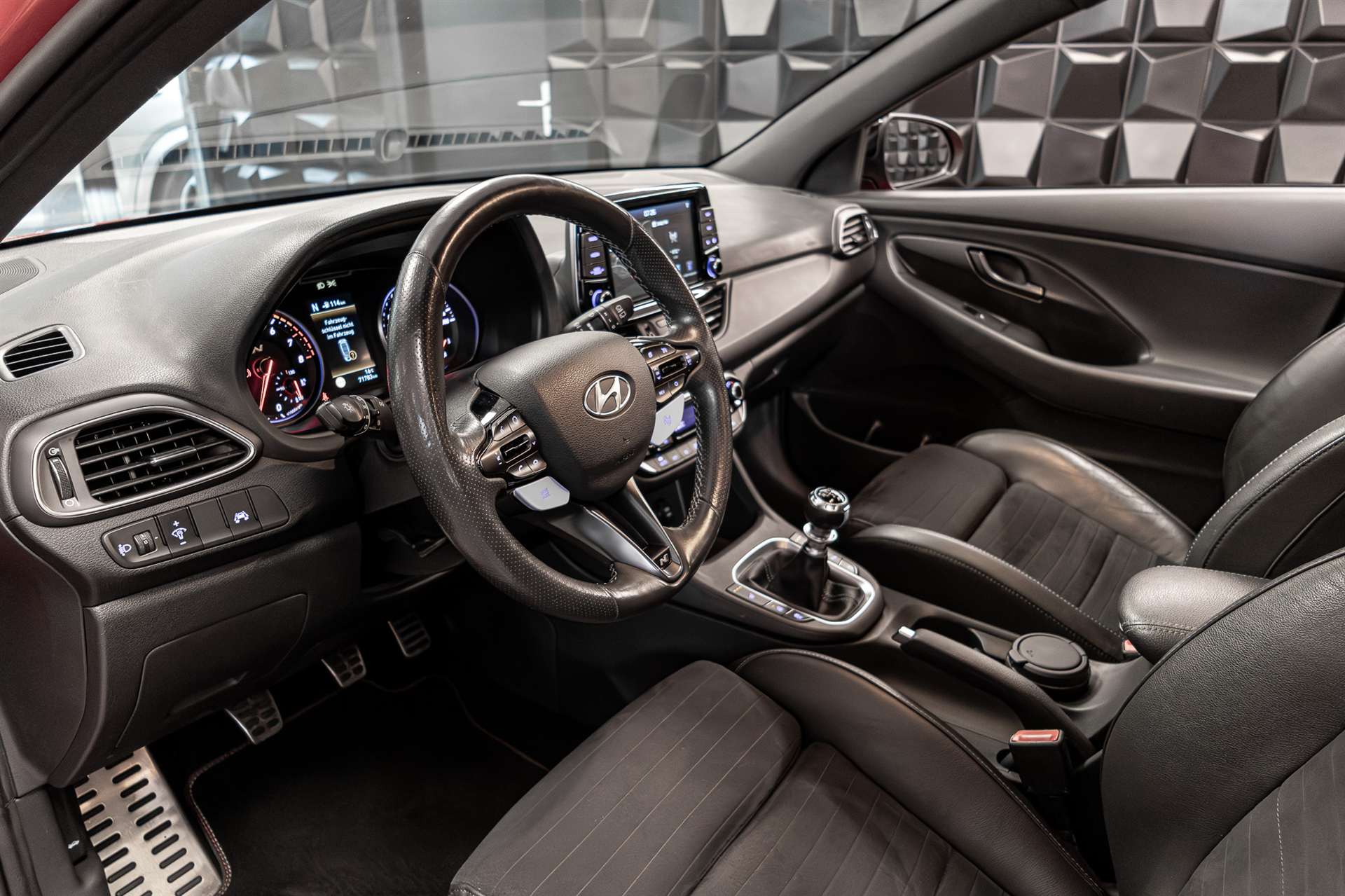 HYUNDAI i30 N 2.0 T-GDi-image-11
