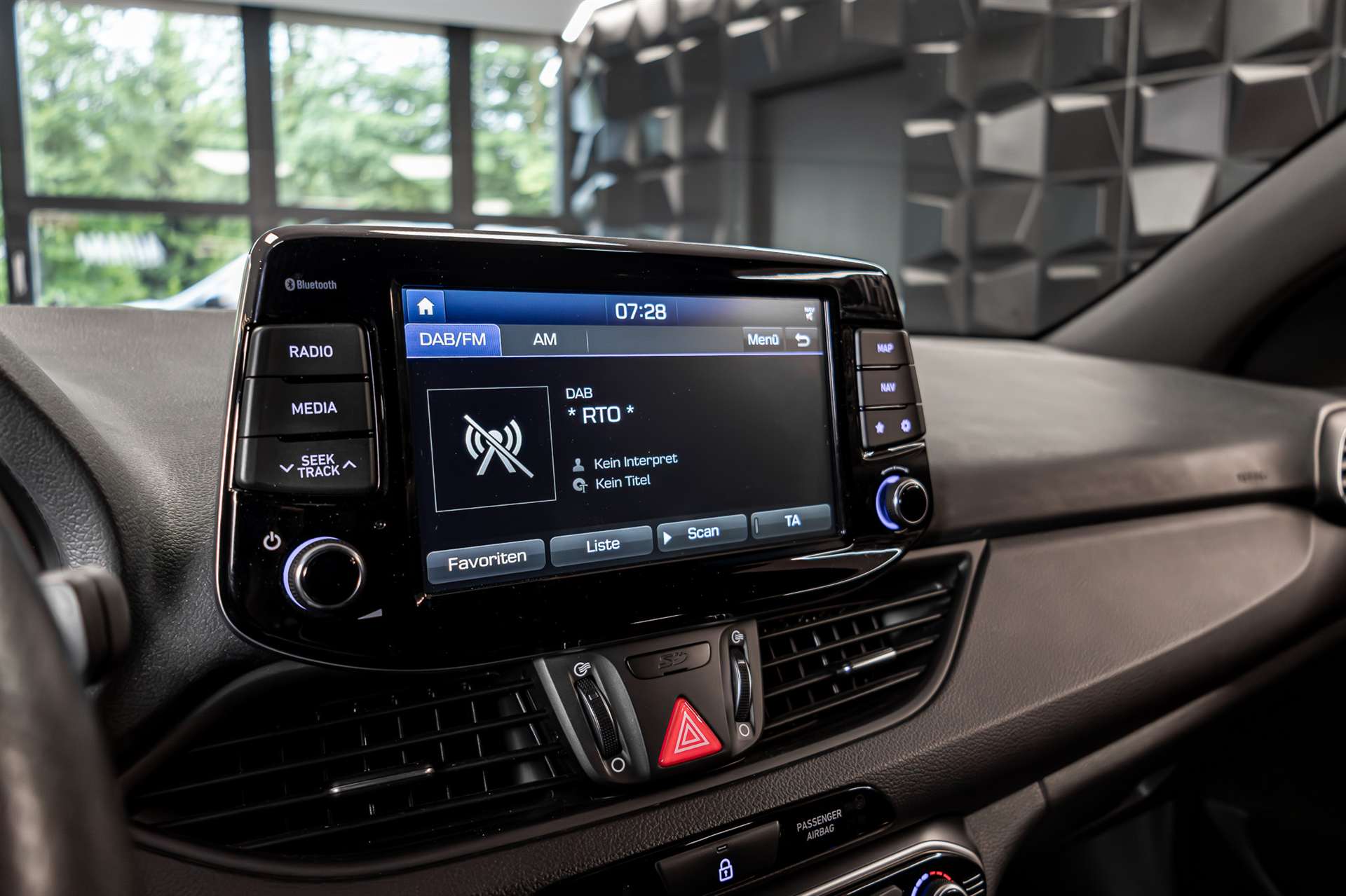 HYUNDAI i30 N 2.0 T-GDi-image-15