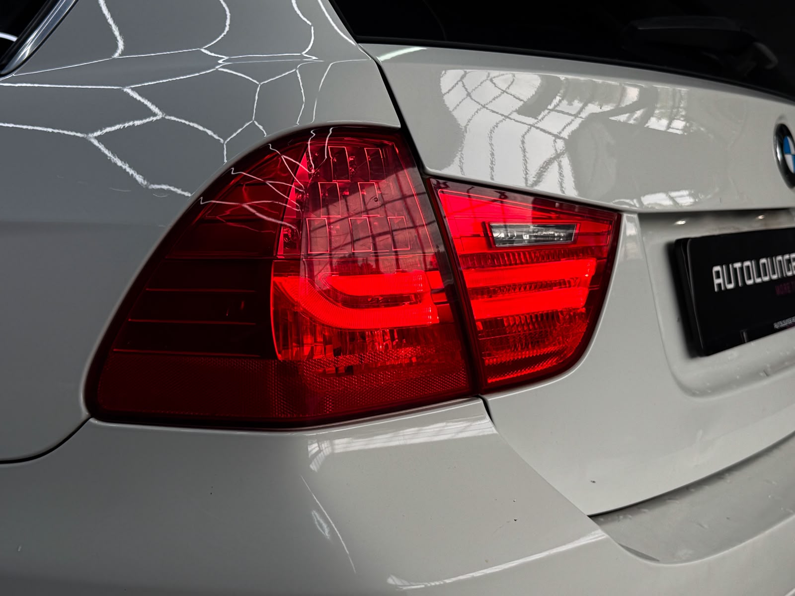 BMW 325i xDrive Touring Steptronic-image-8