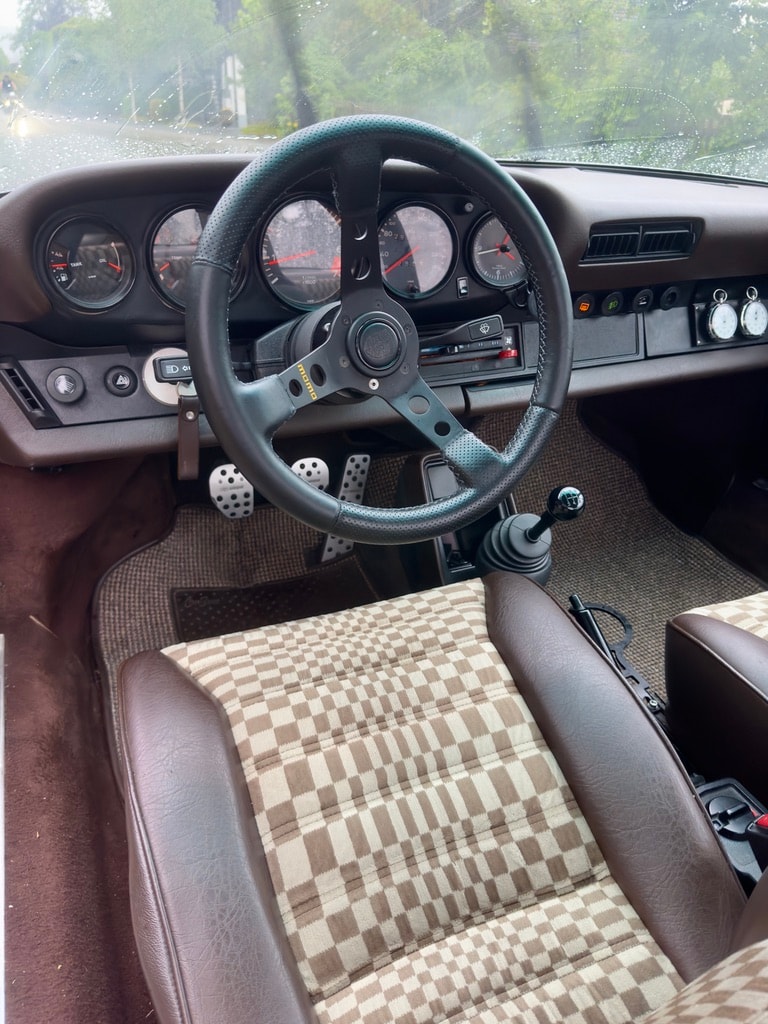 PORSCHE G-Modell-image-5