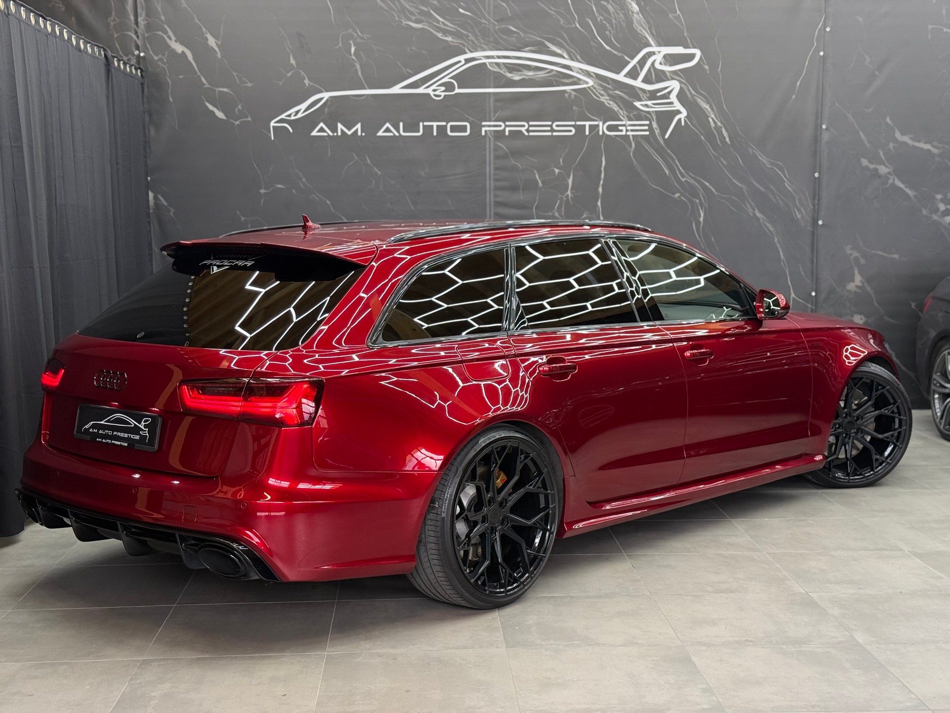 AUDI RS6 Avant 4.0 TFSI V8 performance quattro-image-3