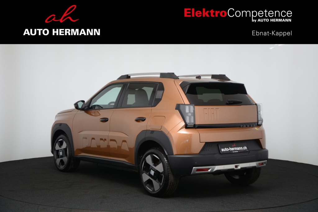 FIAT Grande Panda Elektro La Prima-image-4