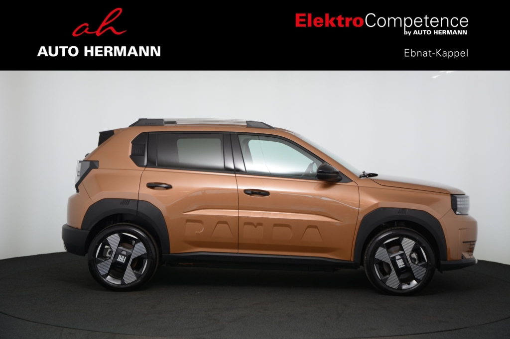 FIAT Grande Panda Elektro La Prima-image-7