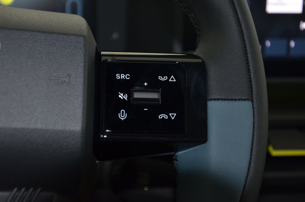 FIAT Grande Panda Elektro La Prima-image-18