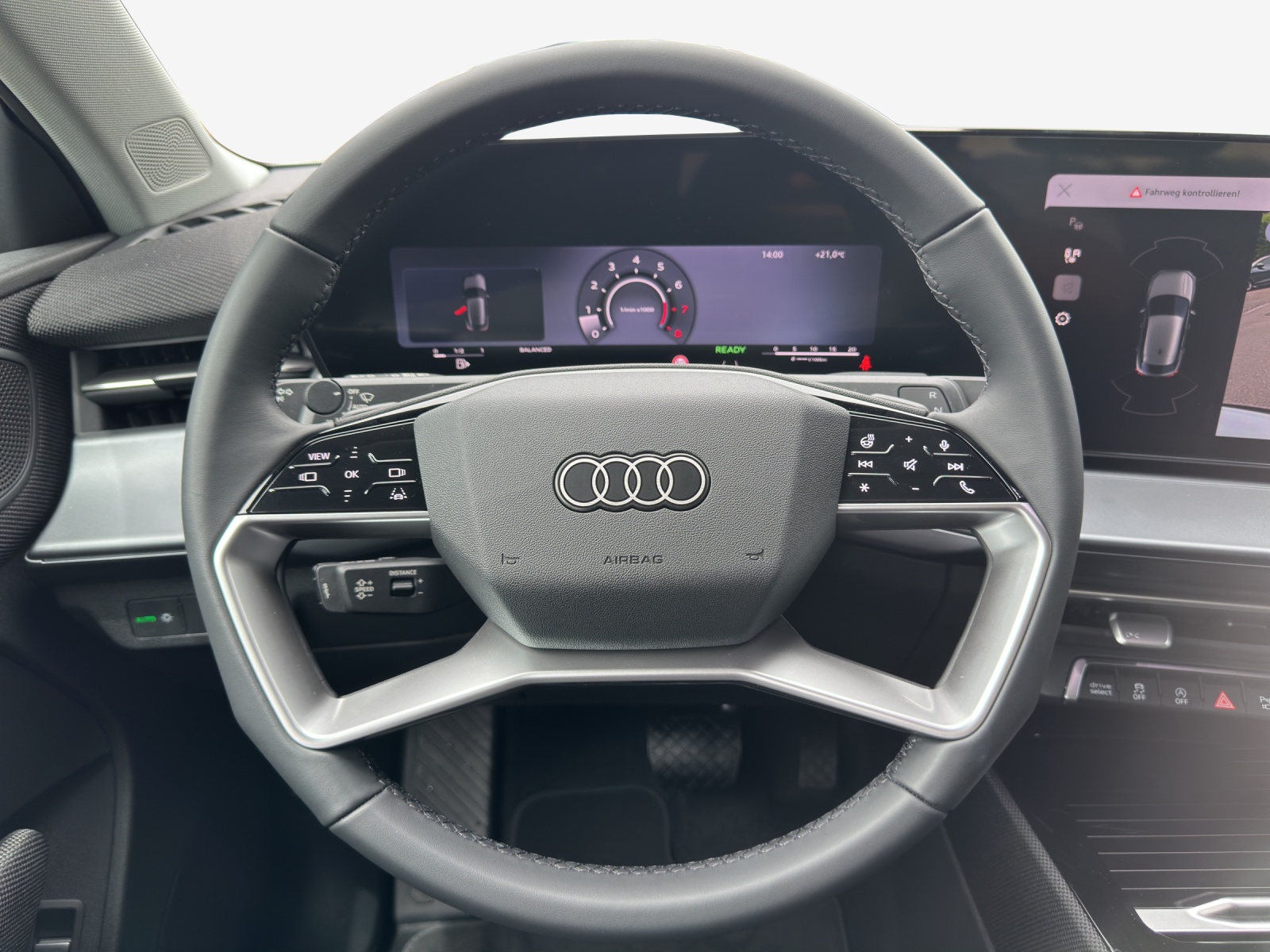 AUDI Q3 Sportback 110 kW TFSI S tronic-image-9