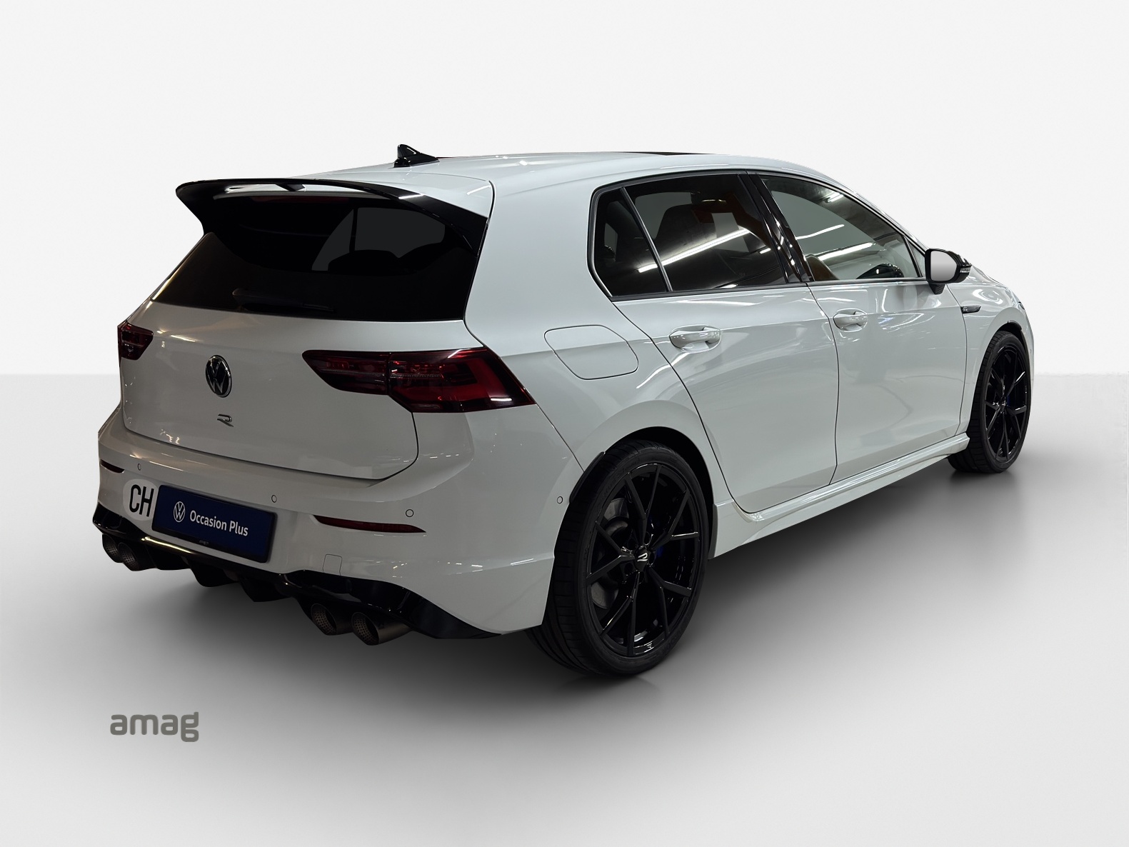 VW Golf 2.0 TSI R DSG 4Motion-image-4