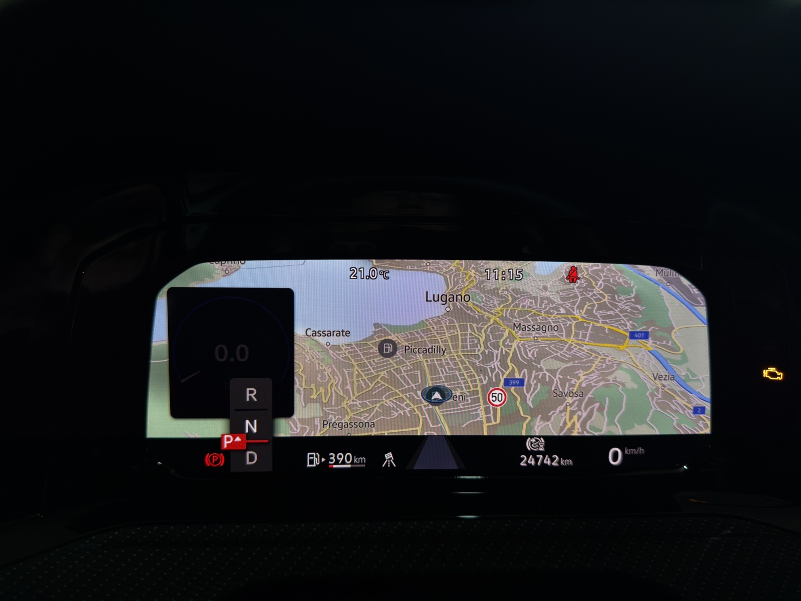 VW Golf 2.0 TSI R DSG 4Motion-image-14