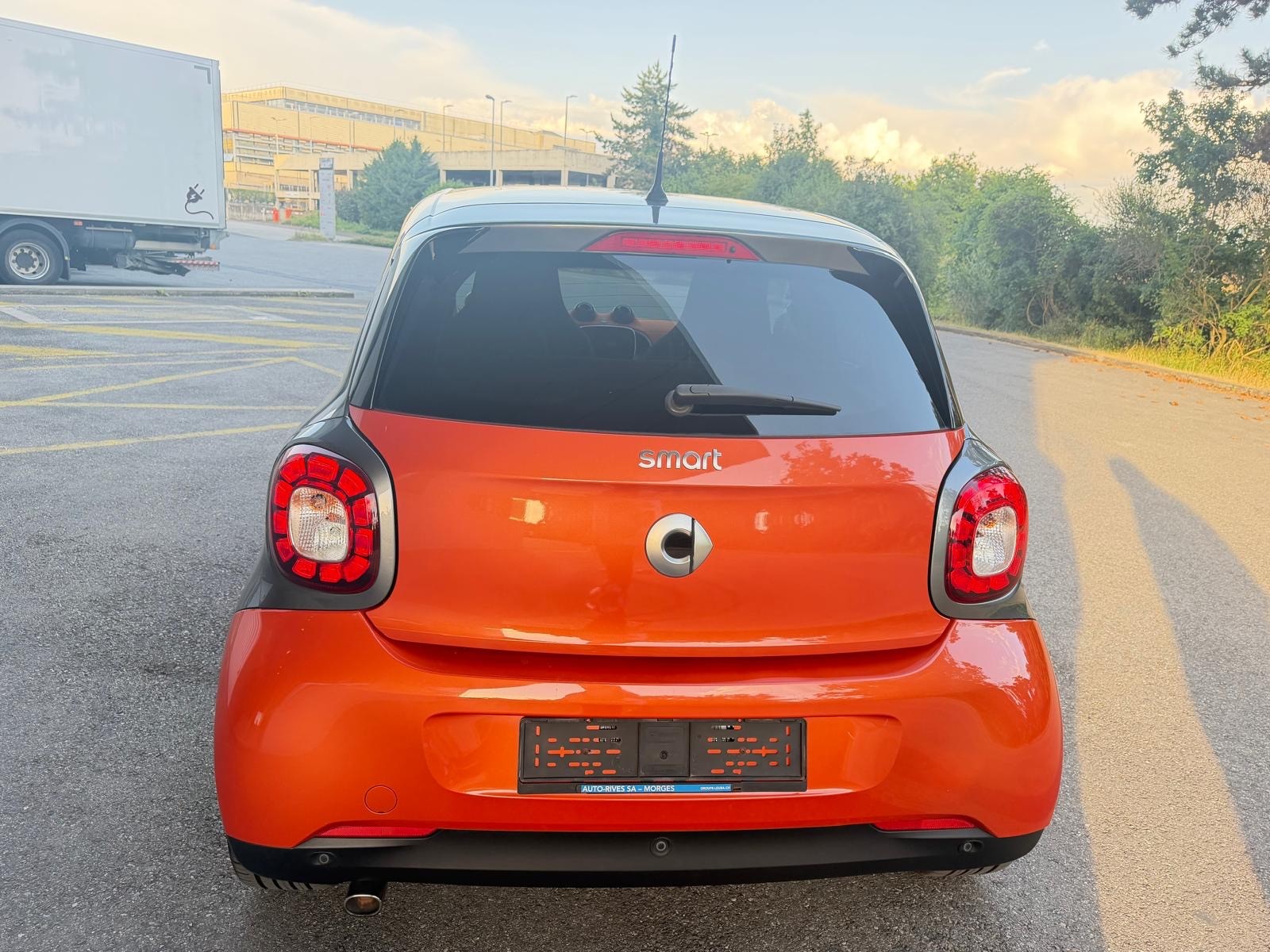 SMART forfour passion twinmatic-image-1