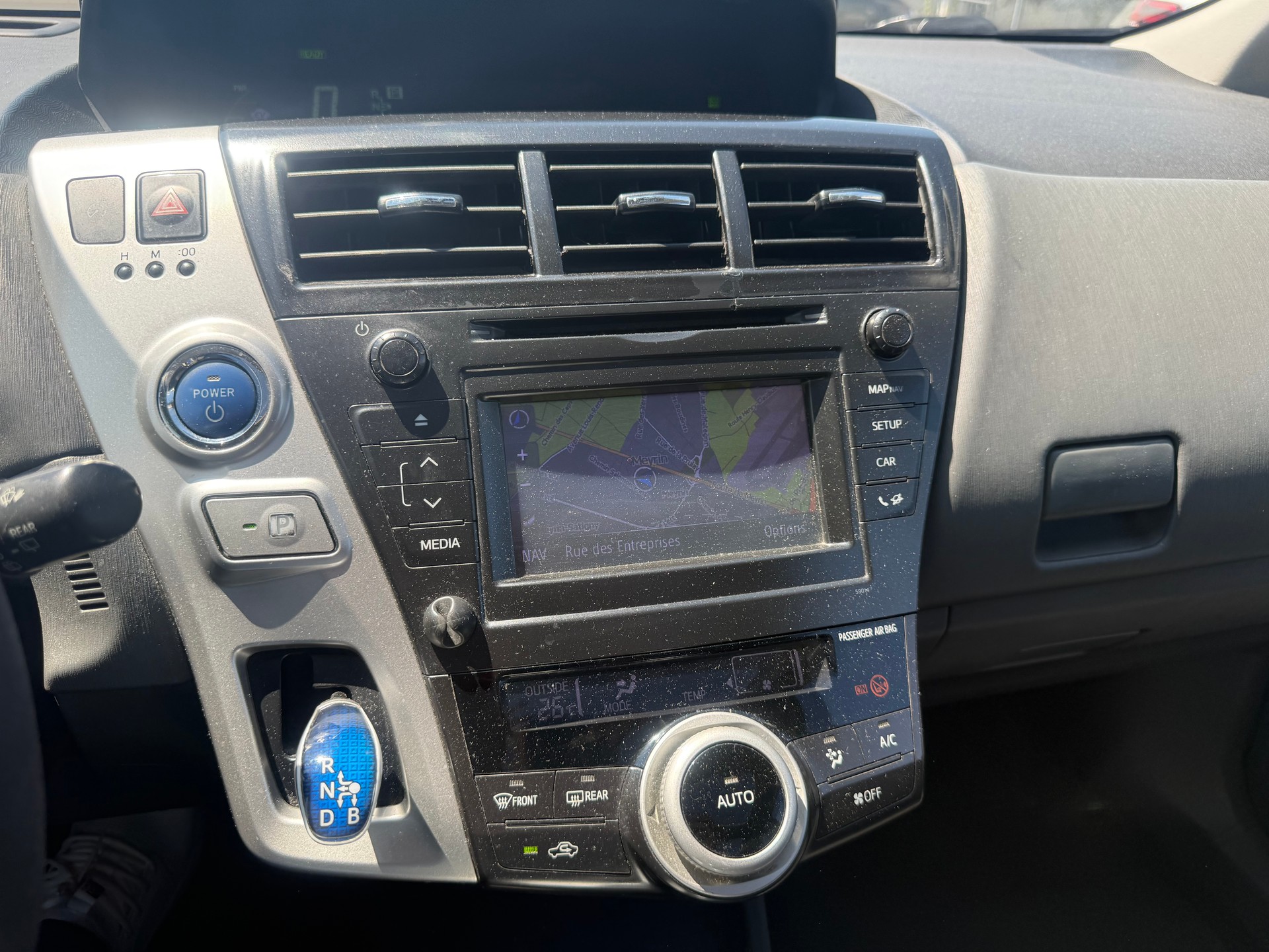 TOYOTA Prius+ 1.8 VVT-i HSD Sol-image-13