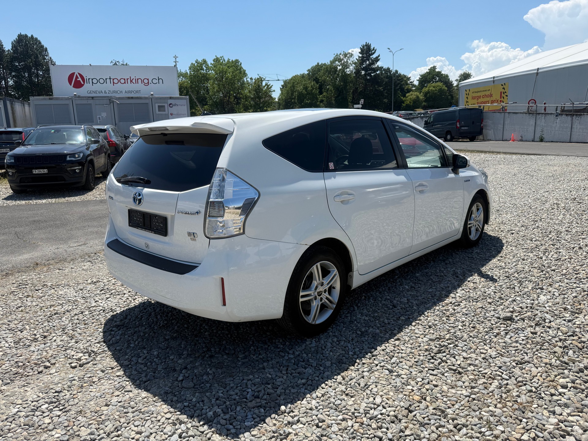 TOYOTA Prius+ 1.8 VVT-i HSD Sol-image-2