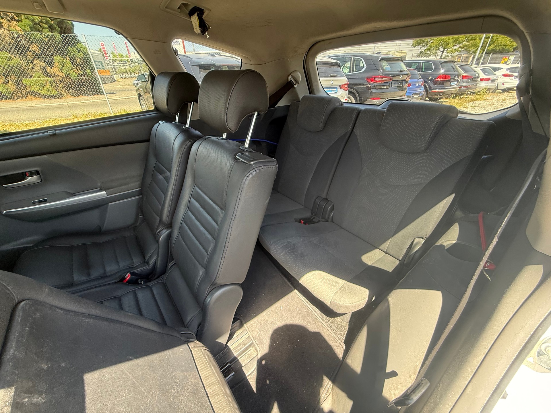 TOYOTA Prius+ 1.8 VVT-i HSD Sol-image-10