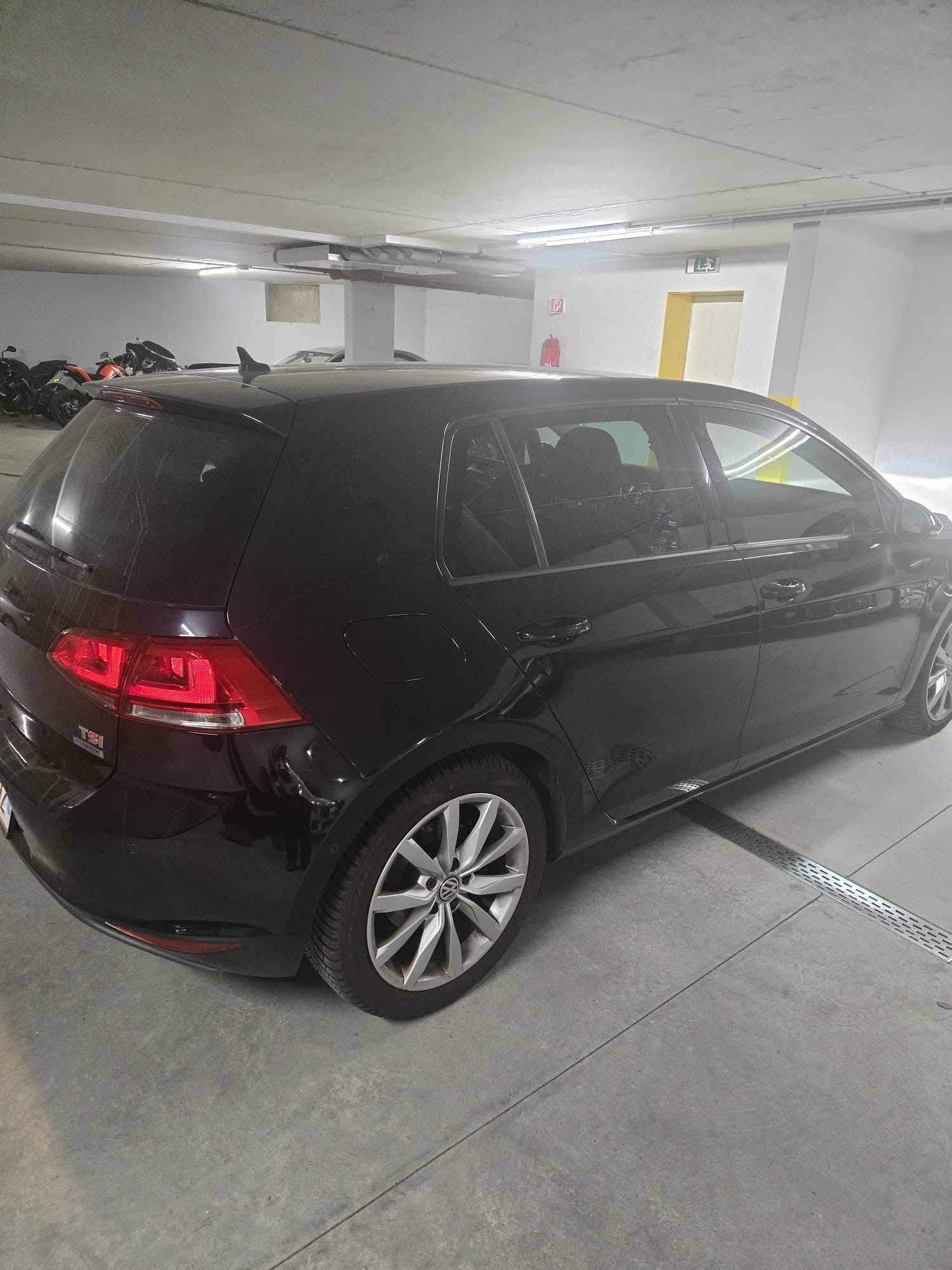 VW 1.4 TSI 140 Highline DSG. ***FRISCH AB SERVICE, PREIS VERHANDELBAR***-image-0