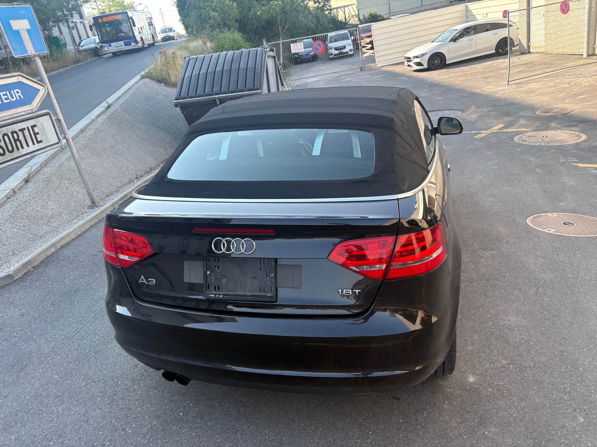 AUDI A3 Cabriolet 1.8 TFSI Sunshine-image-10