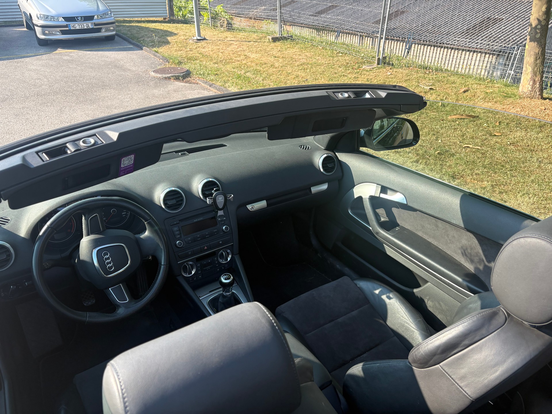 AUDI A3 Cabriolet 1.8 TFSI Sunshine-image-7