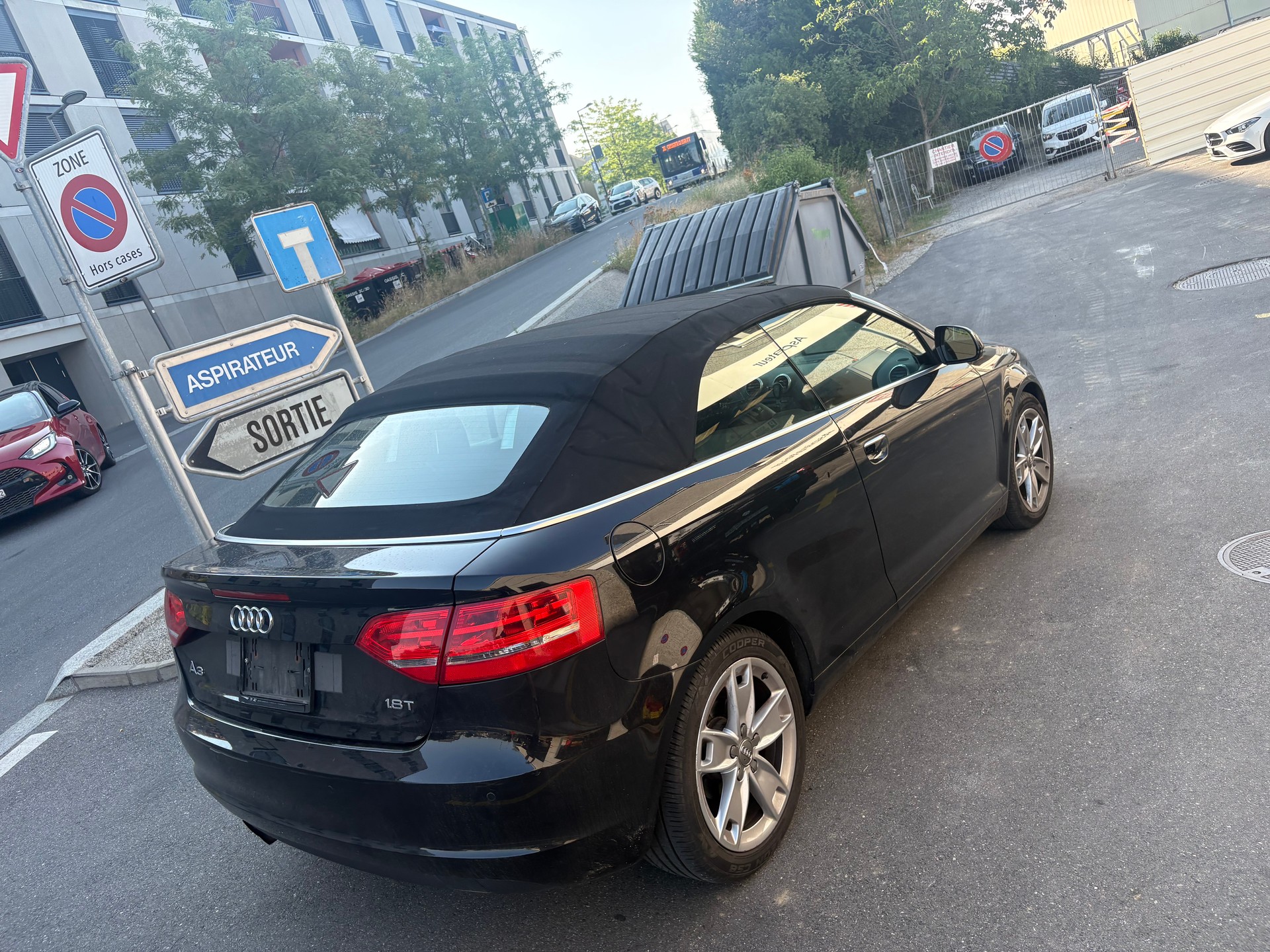 AUDI A3 Cabriolet 1.8 TFSI Sunshine-image-9