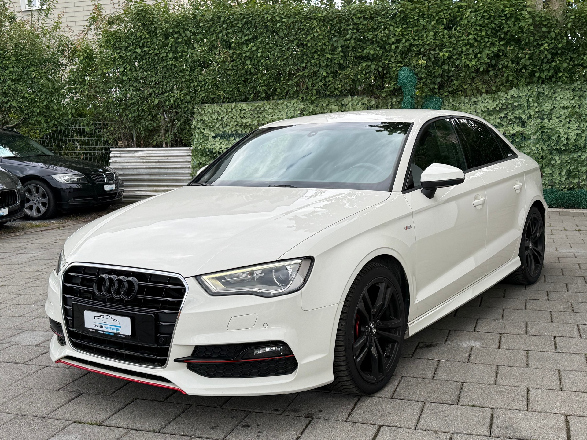 AUDI A3 Limousine 2.0 TDI Ambiente-image-2