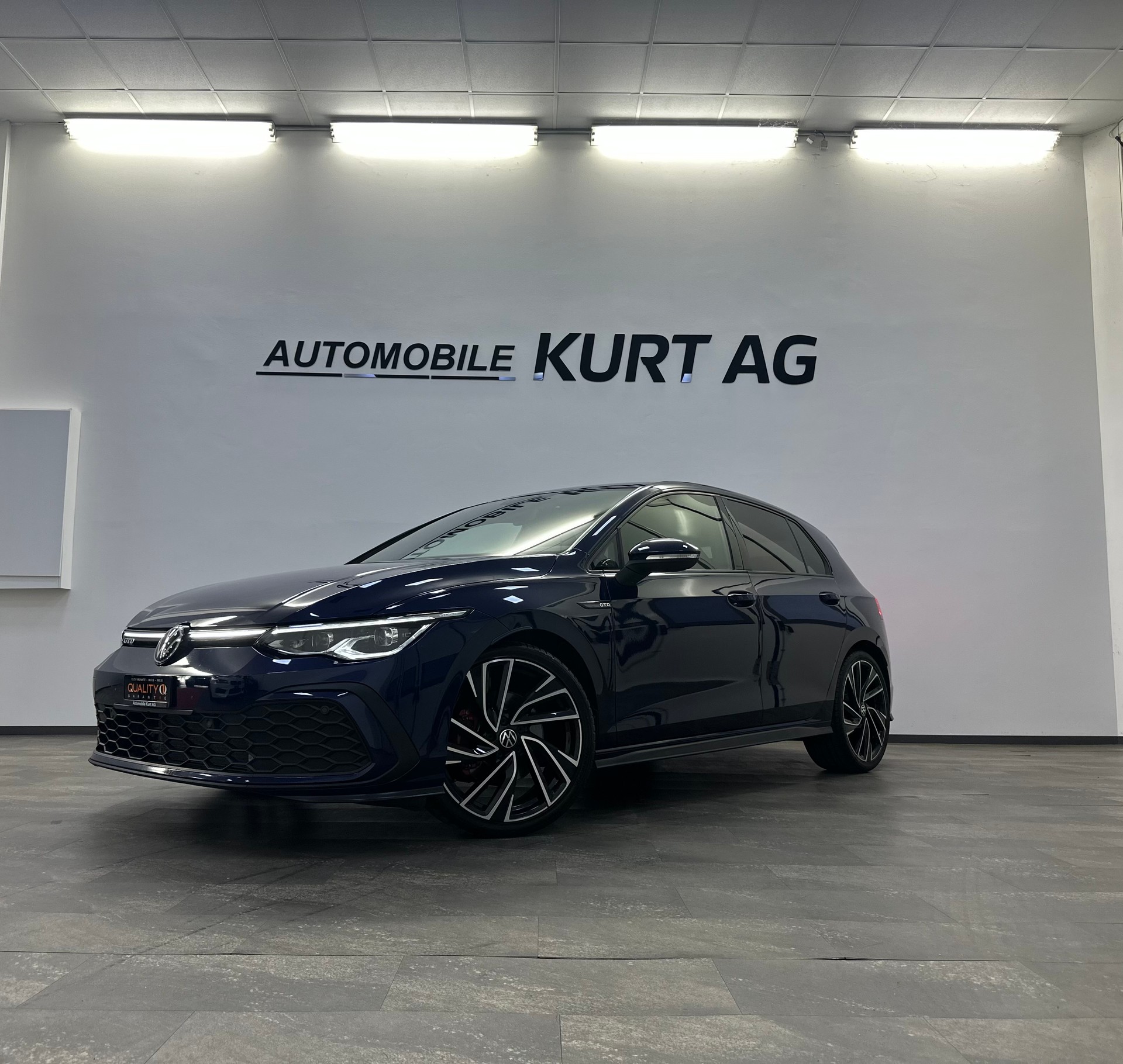 VW Golf 2.0 TDI GTD DSG-image-1