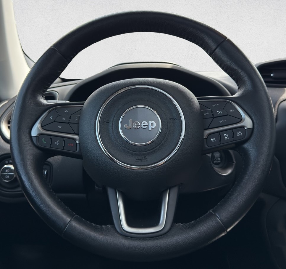 JEEP Renegade 1.3 Turbo Limited AWD-image-8