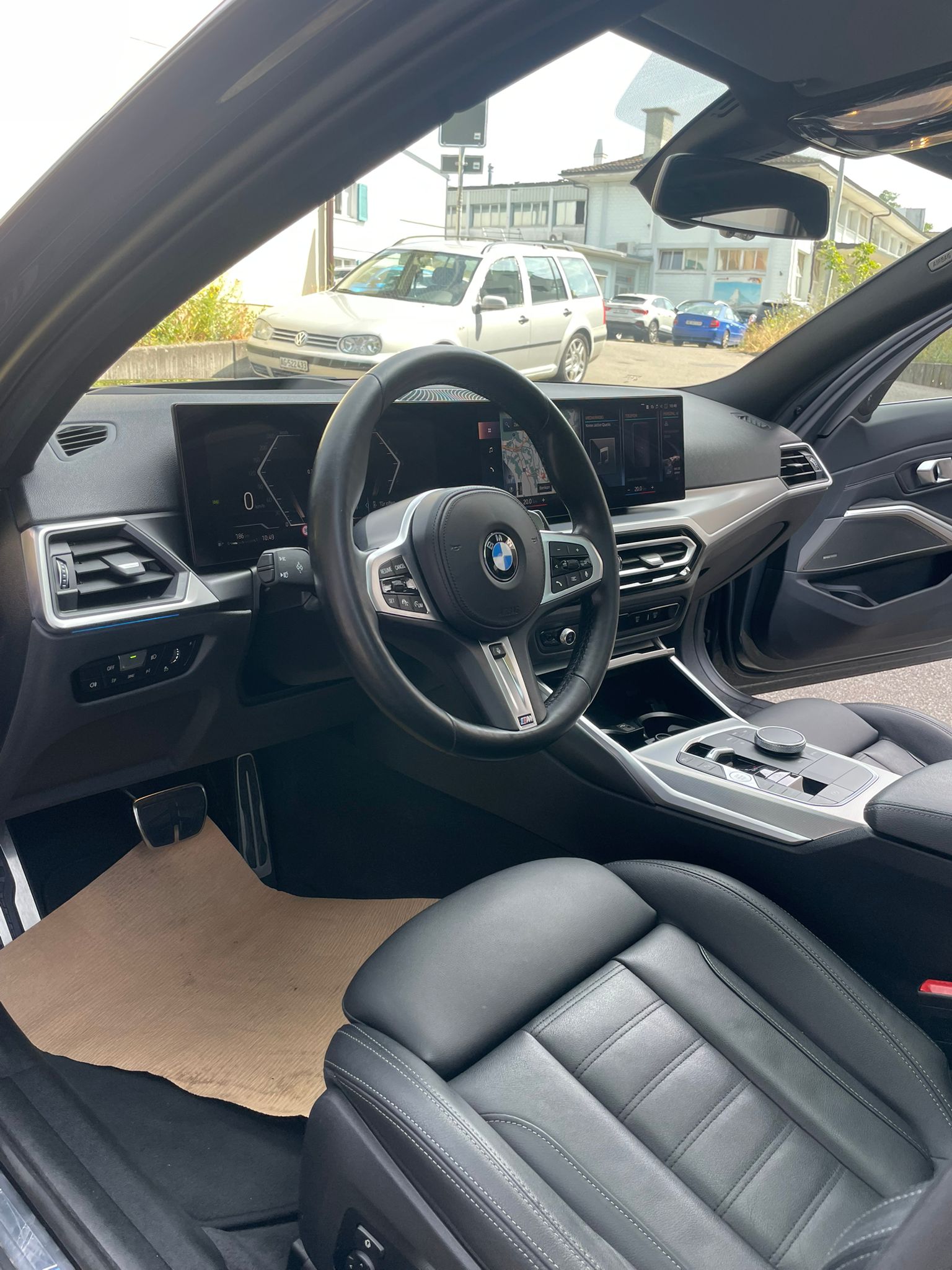 BMW Facelift 330d xDrive 48V M Sport Steptronic Werksgarantie CH-Auto 69% Rabatt-image-11