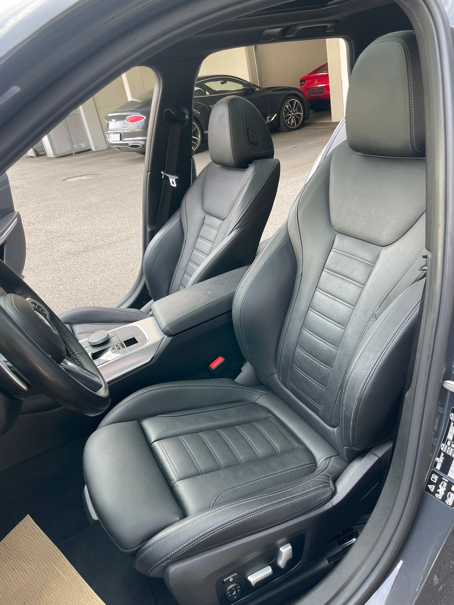 BMW Facelift 330d xDrive 48V M Sport Steptronic Werksgarantie CH-Auto 69% Rabatt-image-13