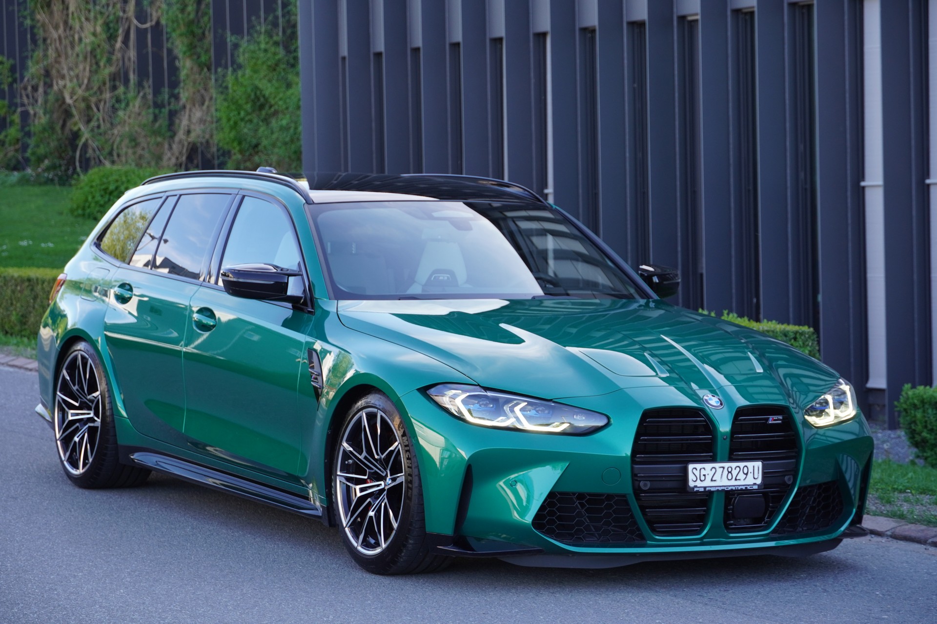 BMW M3 Touring xDrive Competition M-image-1