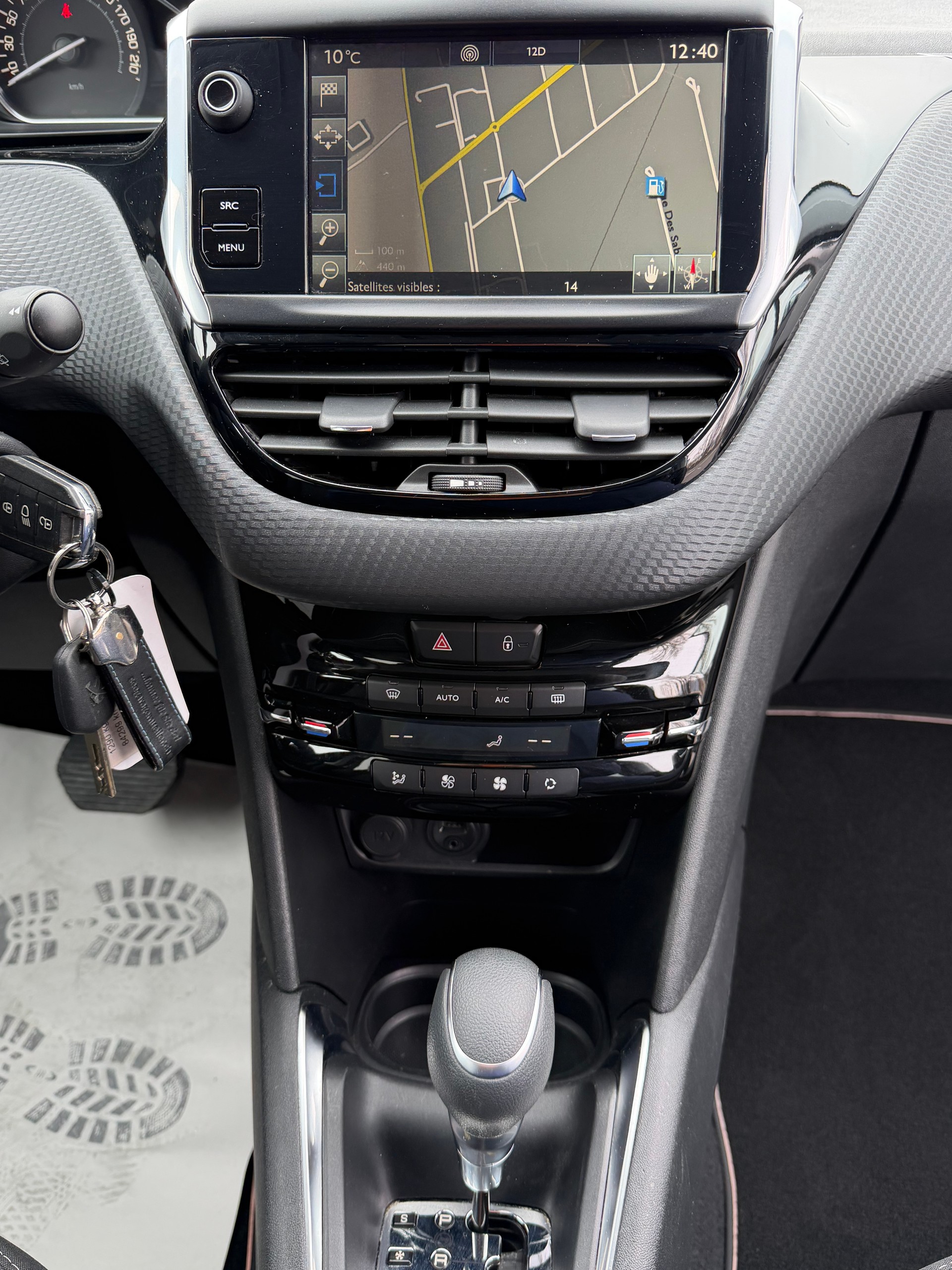 PEUGEOT 1.2 PureTech Allure S/S-image-3