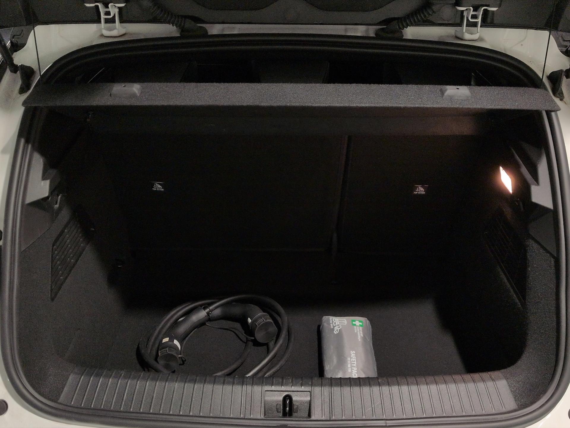 RENAULT Mégane E-TECH EV60 Techno-image-15