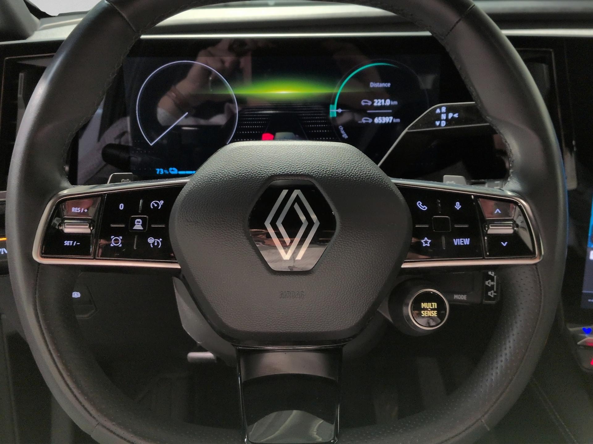 RENAULT Mégane E-TECH EV60 Techno-image-9
