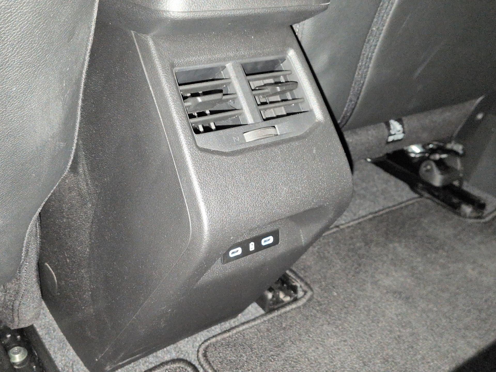 RENAULT Mégane E-TECH EV60 Techno-image-19