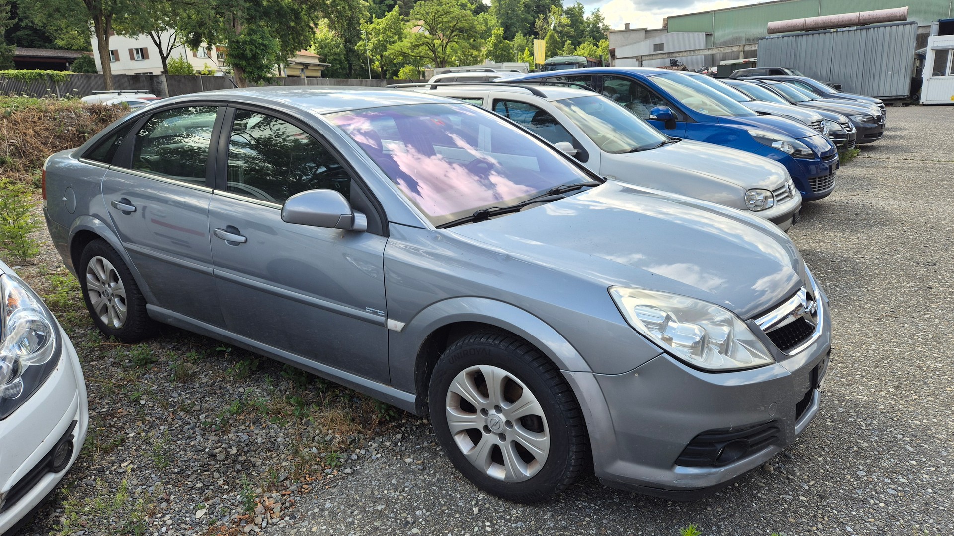 OPEL Vectra 2.2 Diamond Automatic-image-3