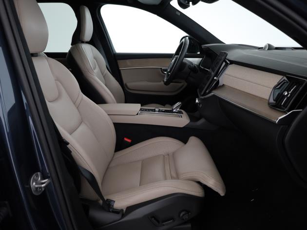 Image VOLVO XC90 XC90 T8 eAWD PluginHybrid Ultra Dark Geartronic